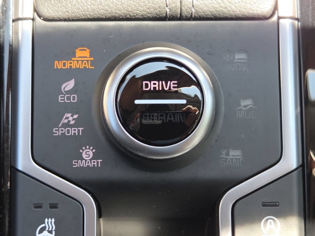 Used 2026 Kia Sorento SX AWD/4WD image 10