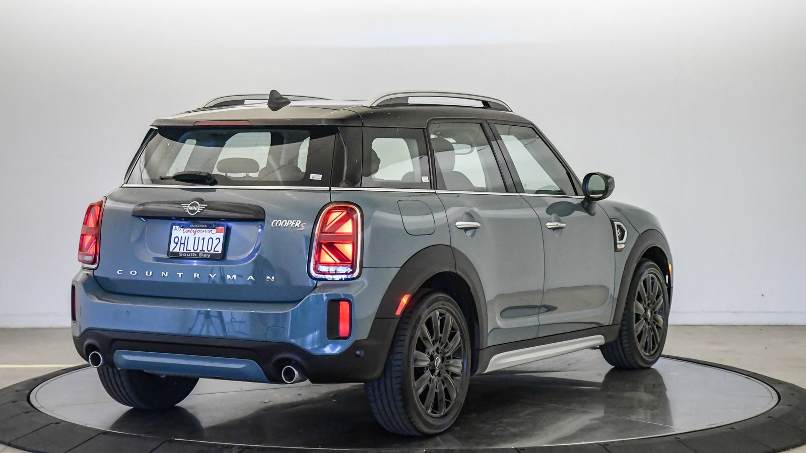 Certified 2024 MINI Cooper Countryman S FWD image 5