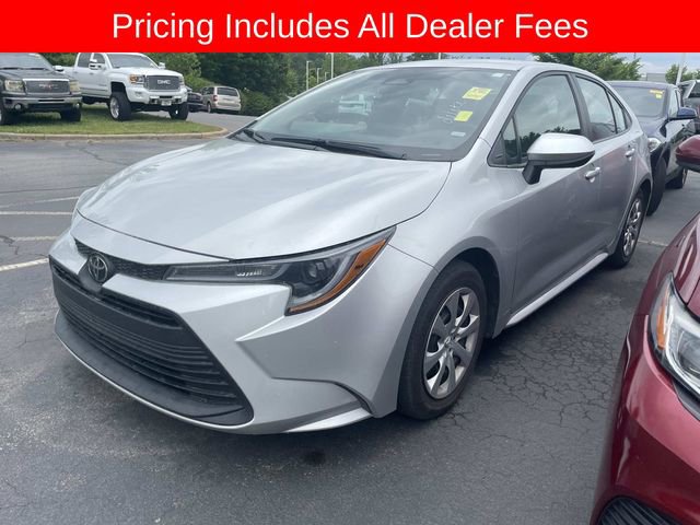 Used 2024 Toyota Corolla LE FWD image 1