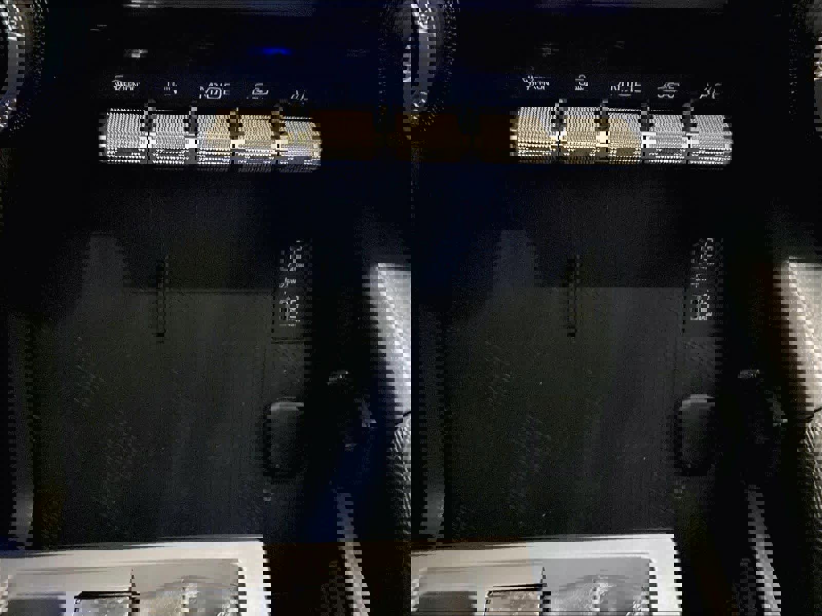 Used 2025 Toyota Tacoma TRD Off-Road image 25