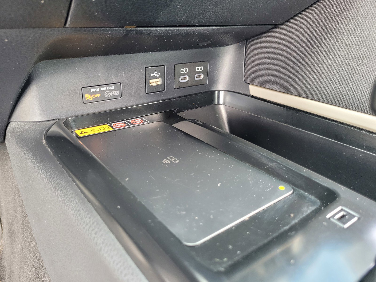 Used 2025 Toyota Camry LE image 19