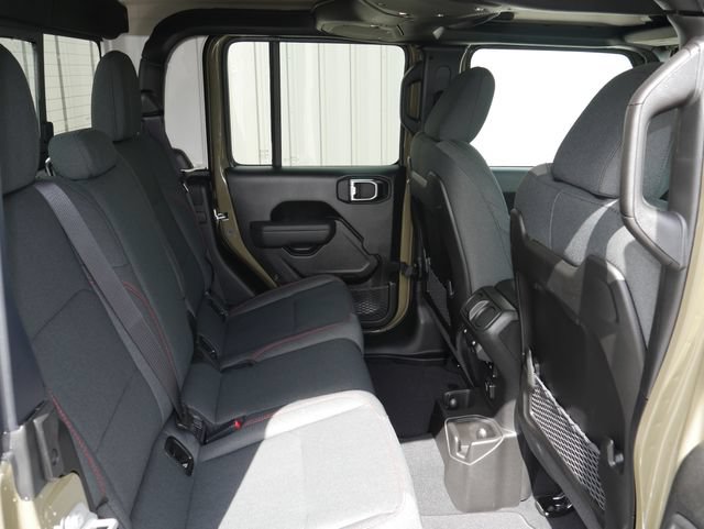 New 2026 Jeep Gladiator Rubicon w/ Safety Group AWD/4WD image 24