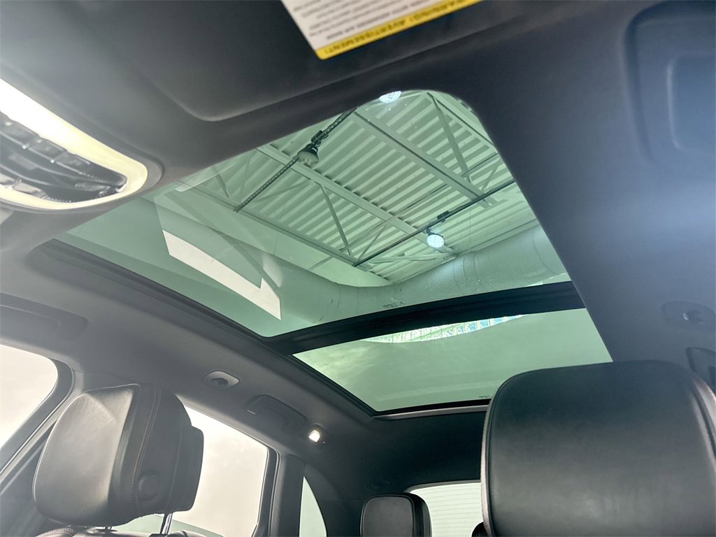 Used 2018 Porsche Macan Sport Edition image 27