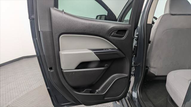 Used 2017 GMC Canyon 2WD Crew Cab w/ Convenience Package image 16