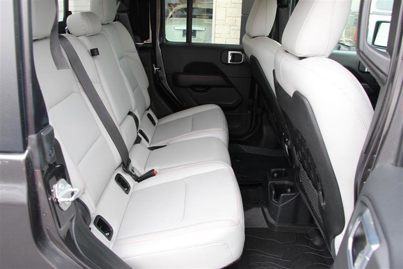 Used 2021 Jeep Gladiator Mojave image 13