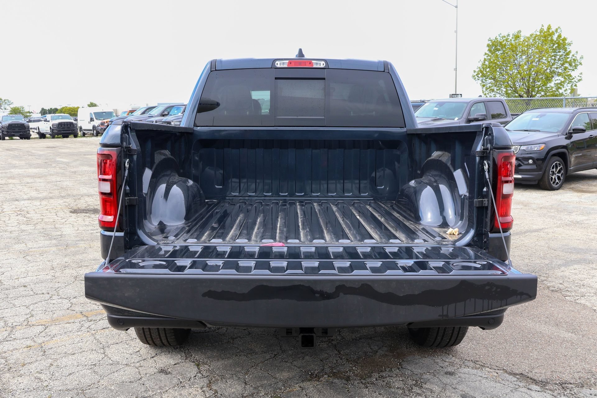 New 2026 RAM 1500 Big Horn AWD/4WD image 13