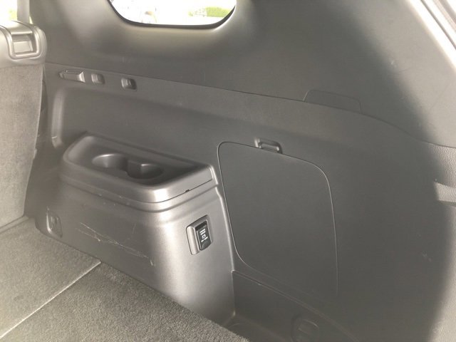 Used 2020 Mitsubishi Outlander SEL image 48