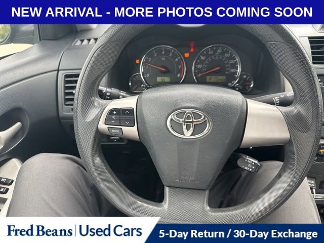 Used 2013 Toyota Corolla S w/ Premium Pkg FWD image 17