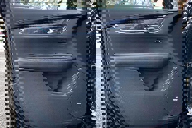 Used 2020 Cadillac XT6 Sport image 23