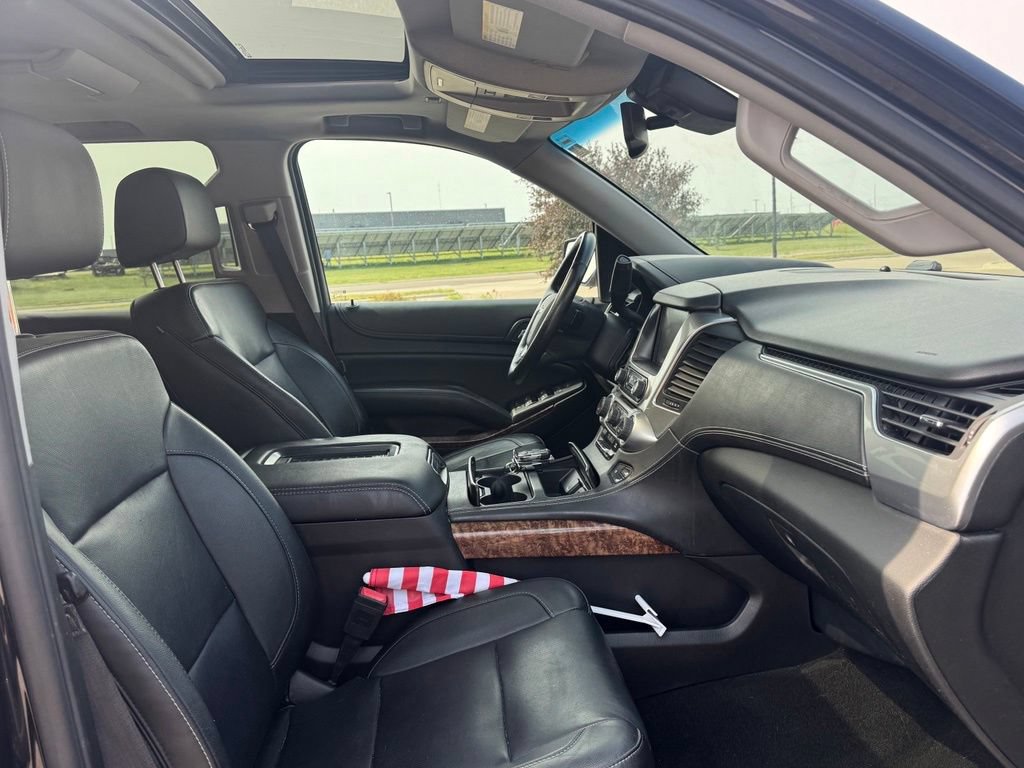 Used 2015 Chevrolet Suburban LTZ AWD/4WD image 25