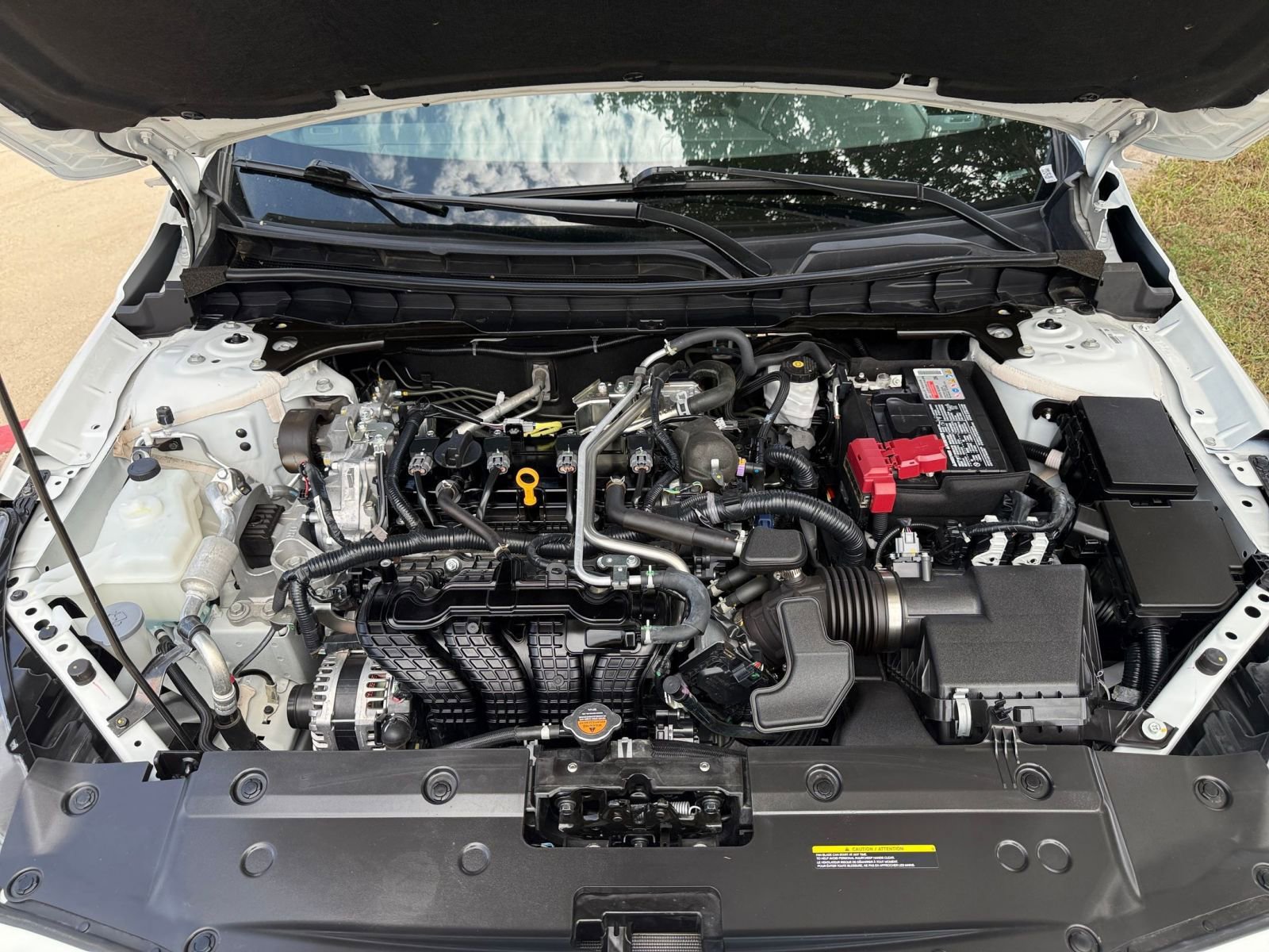 Used 2025 Nissan Altima 2.5 SV FWD image 32