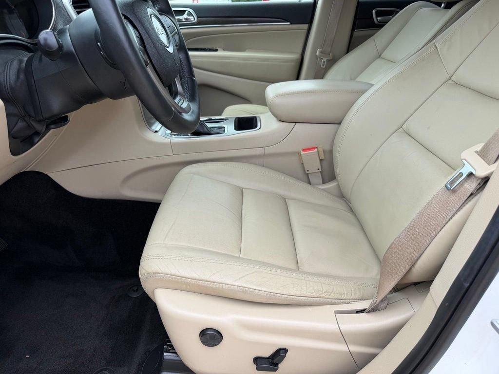 Used 2018 Jeep Grand Cherokee Limited RWD image 10