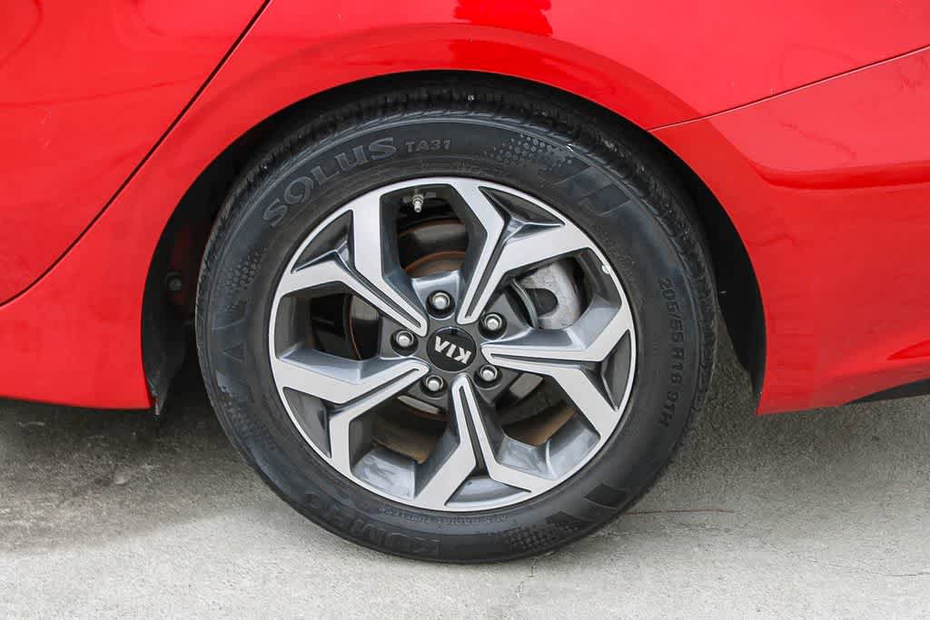 Used 2019 Kia Forte LXS FWD image 6