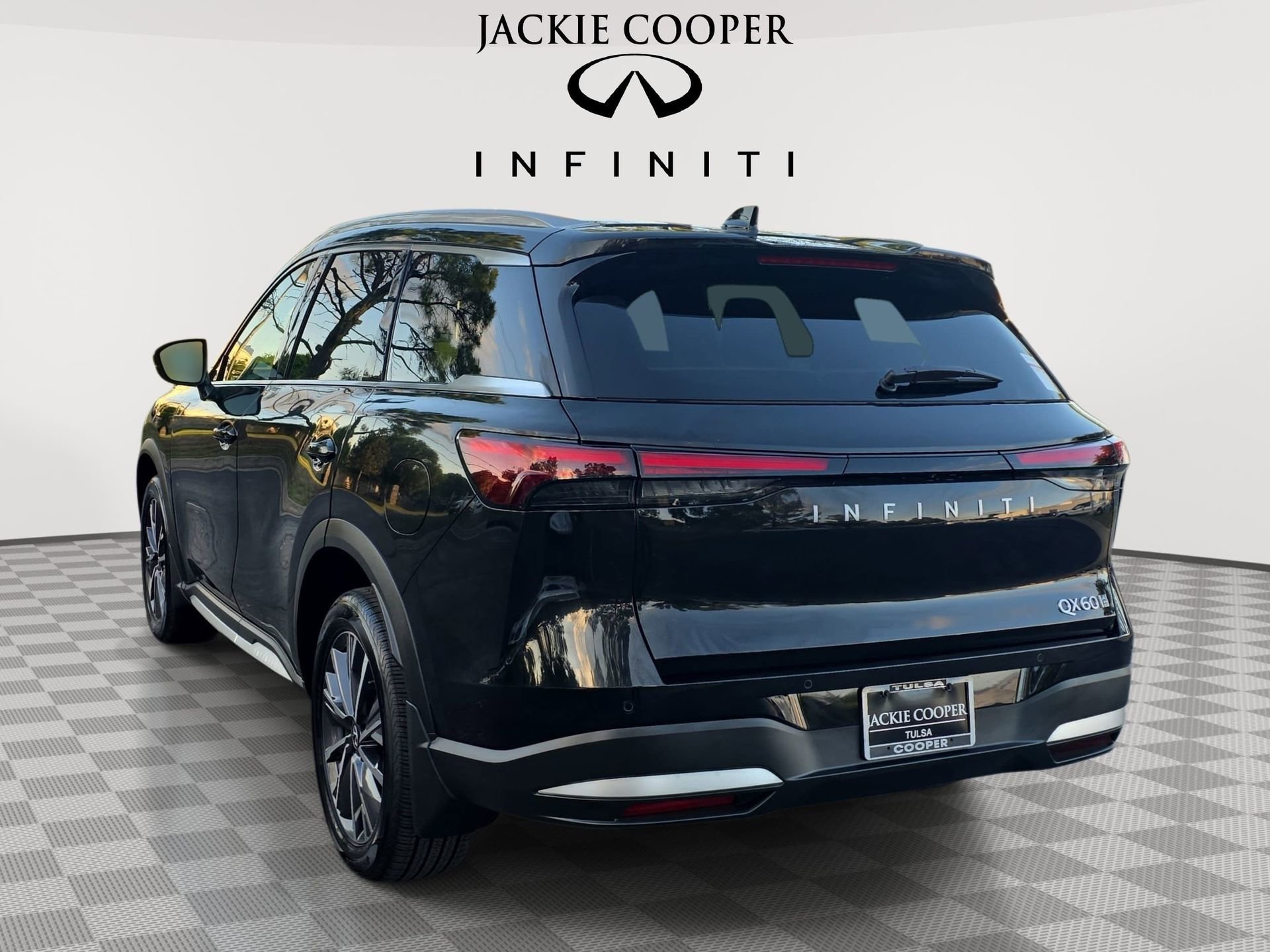 Used 2026 INFINITI QX60 Luxe w/ Cargo Package AWD/4WD image 7