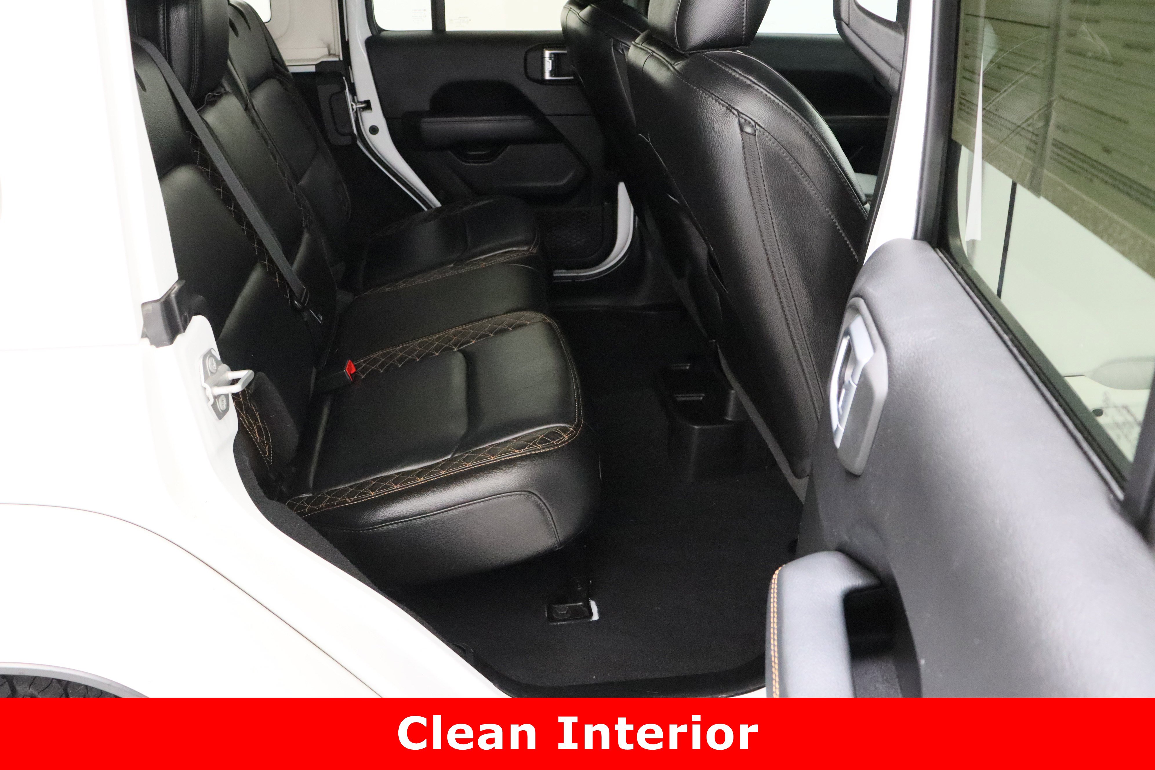 Used 2020 Jeep Wrangler Unlimited Sahara image 35