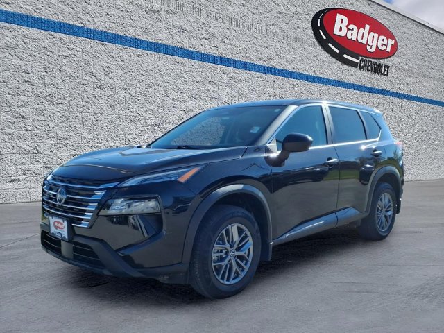 Used 2024 Nissan Rogue S AWD/4WD image 1