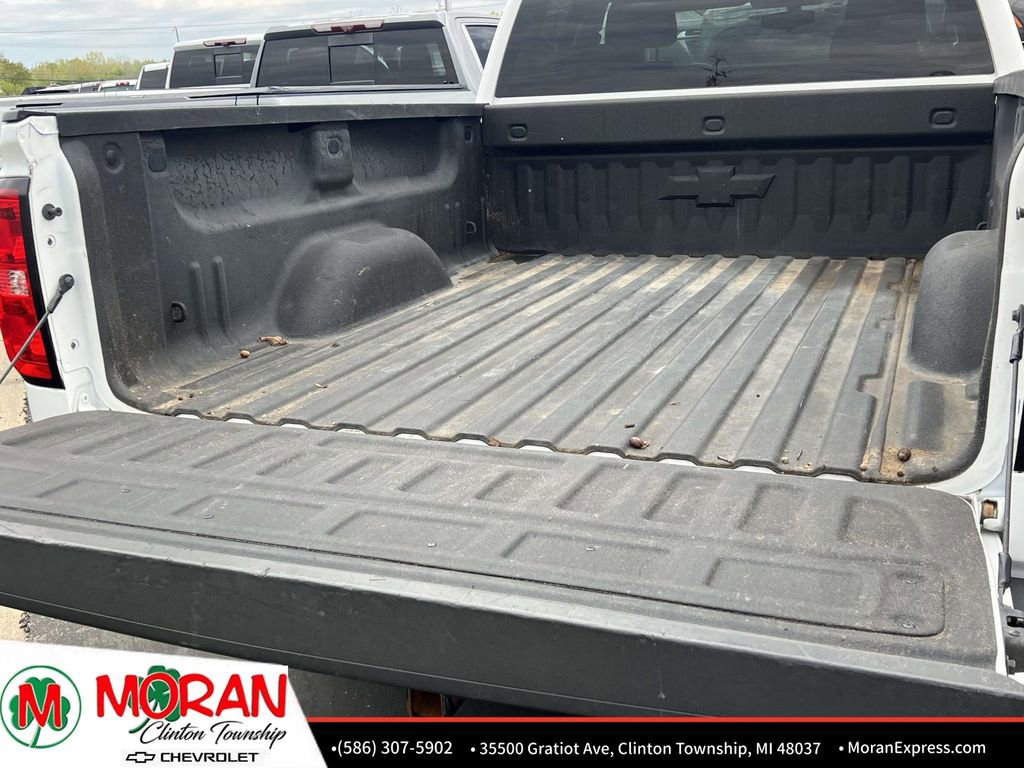 Used 2019 Chevrolet Silverado 1500 LT w/ All Star Edition AWD/4WD image 13