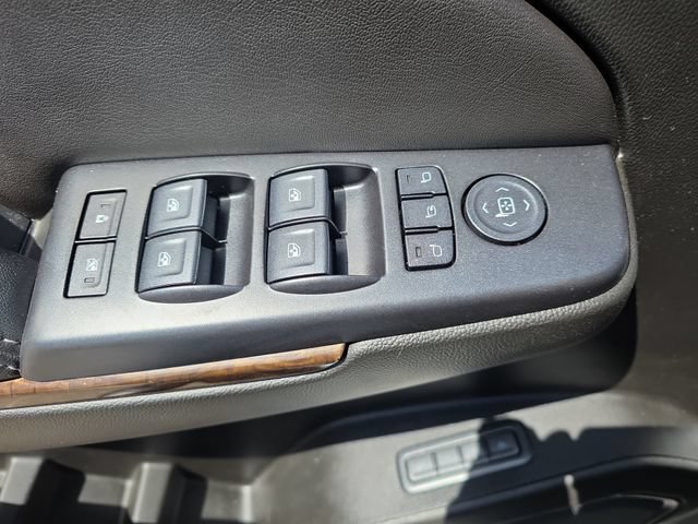 Used 2020 Chevrolet Tahoe LT AWD/4WD image 32