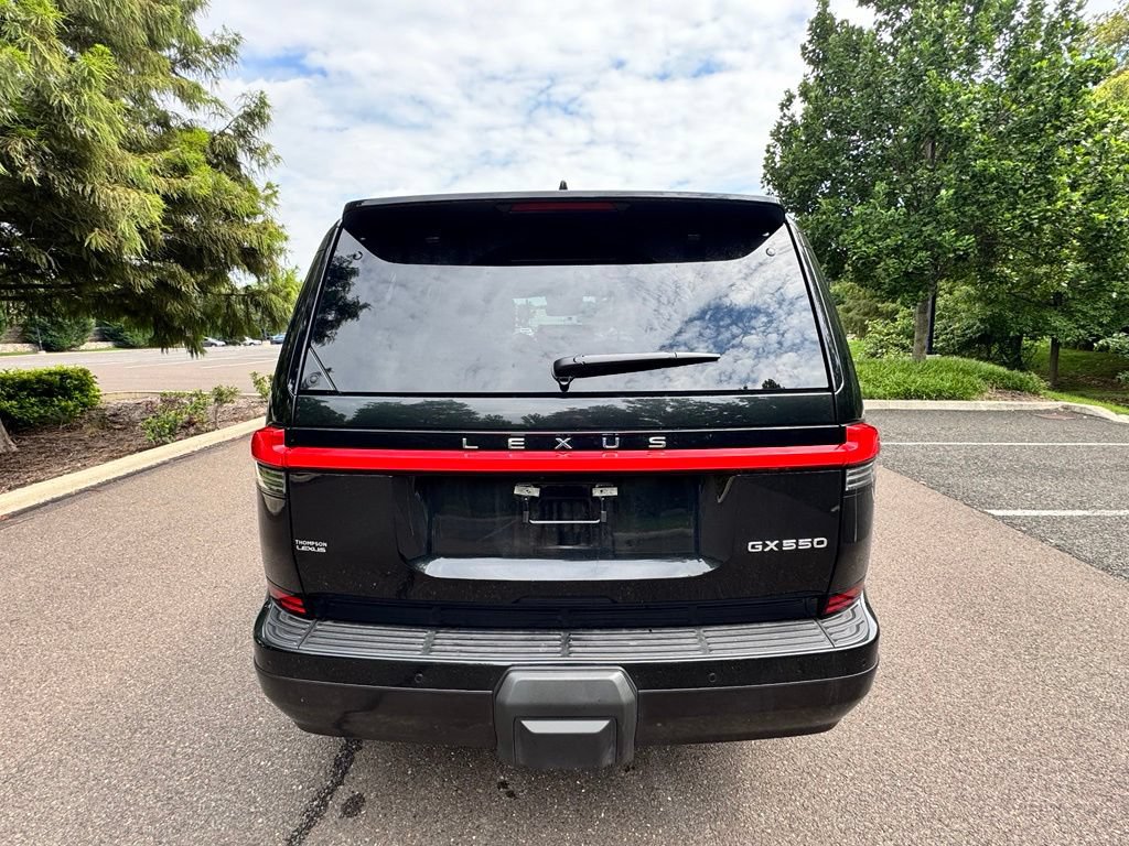Certified 2025 Lexus GX 550 w/ Accessory Package (2T) AWD/4WD image 5