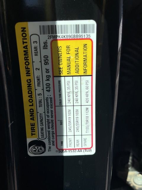 Used 2016 Ford Edge Titanium image 26