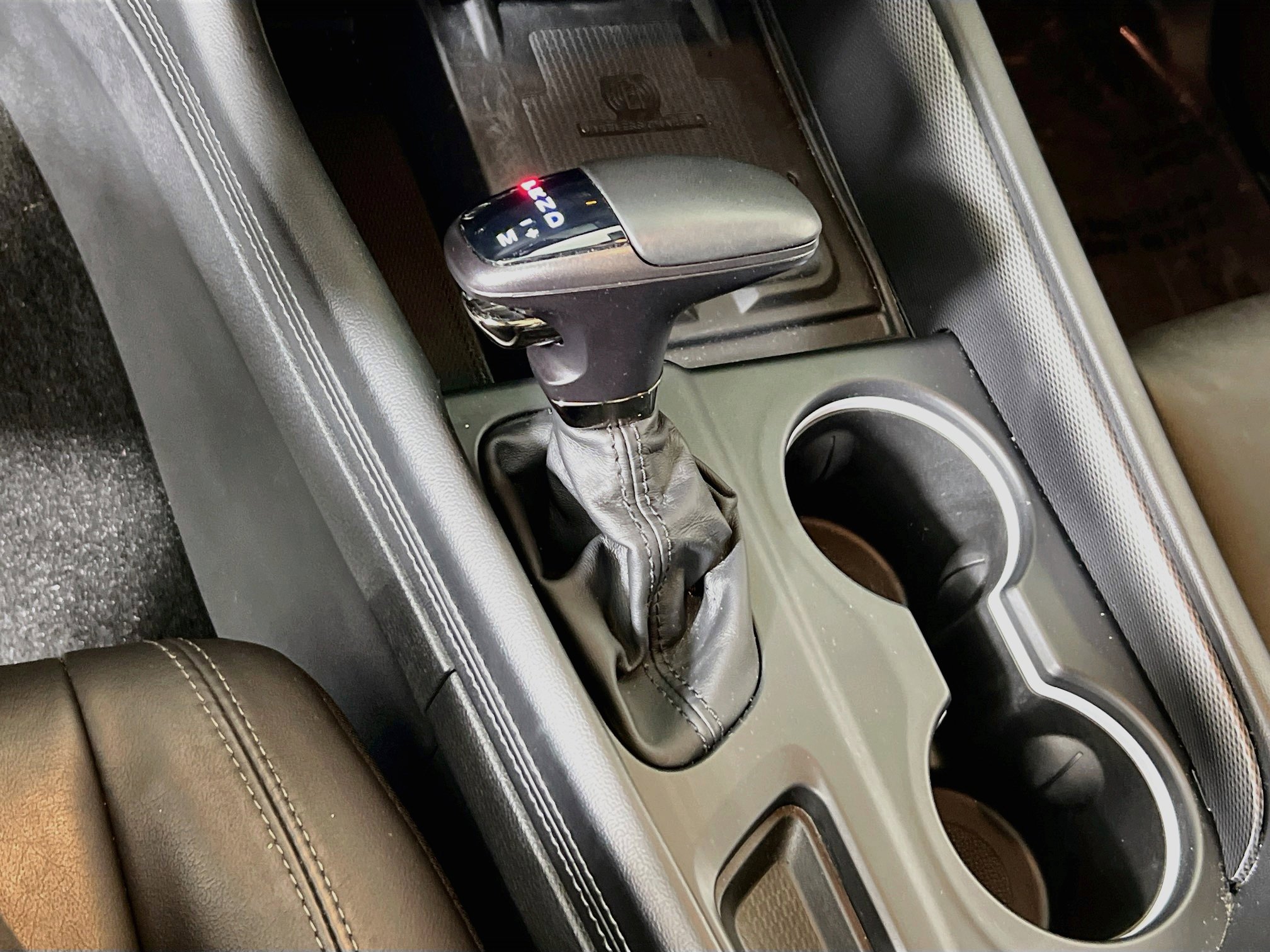 Used 2022 Dodge Durango GT AWD/4WD image 17