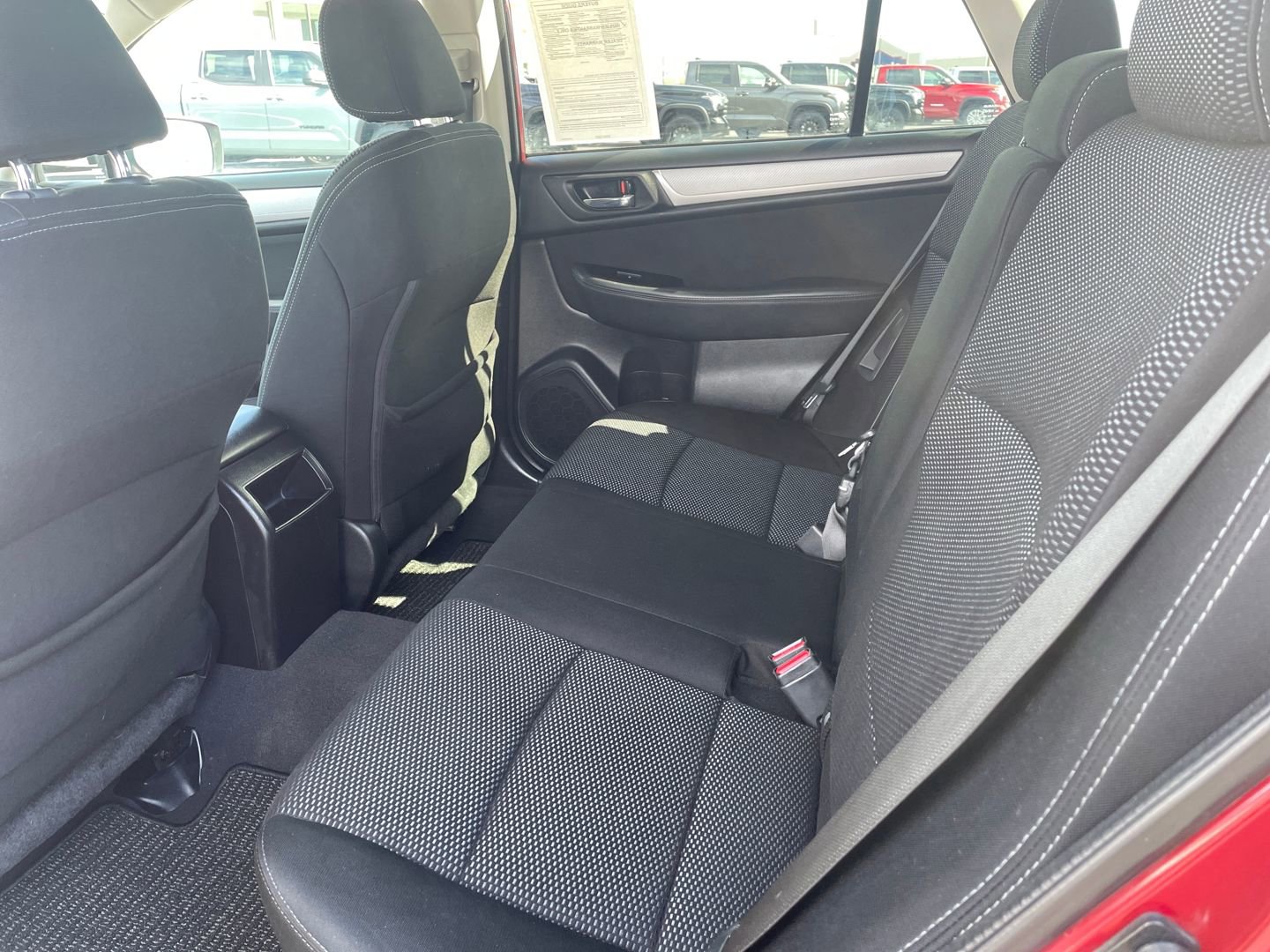 Used 2016 Subaru Outback 2.5i Premium image 13