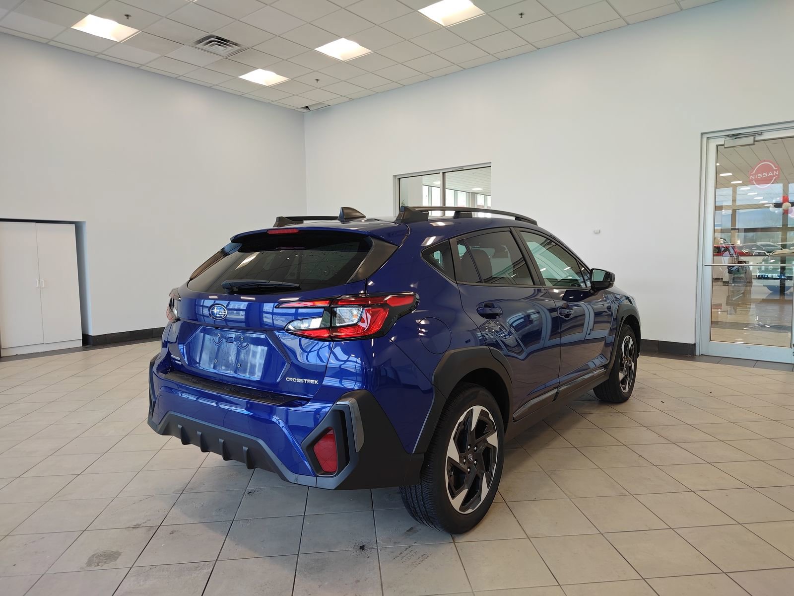 Used 2024 Subaru Crosstrek 2.5i Limited image 3