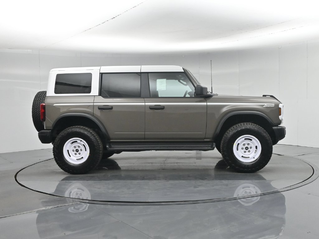 New 2026 Ford Bronco Heritage Edition AWD/4WD image 28