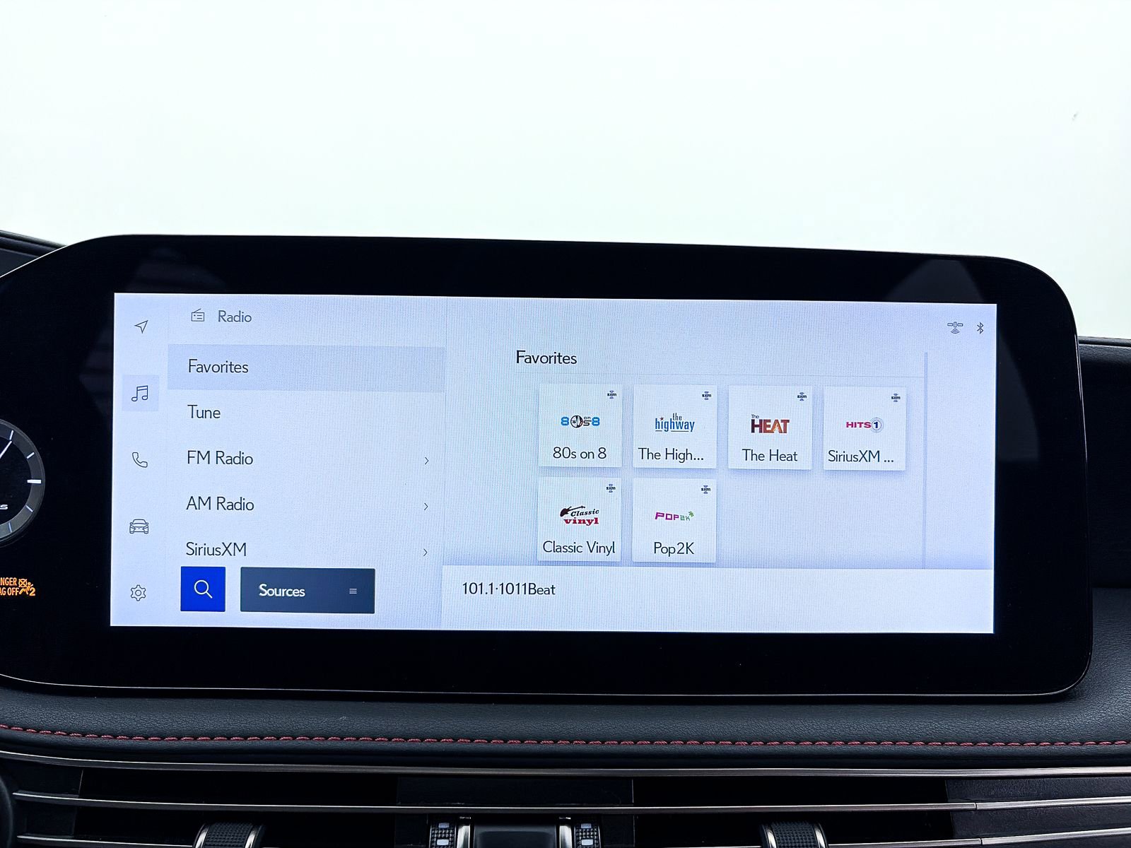 Used 2023 Lexus LS 500 F Sport w/ Cold Weather Package (CK) image 23