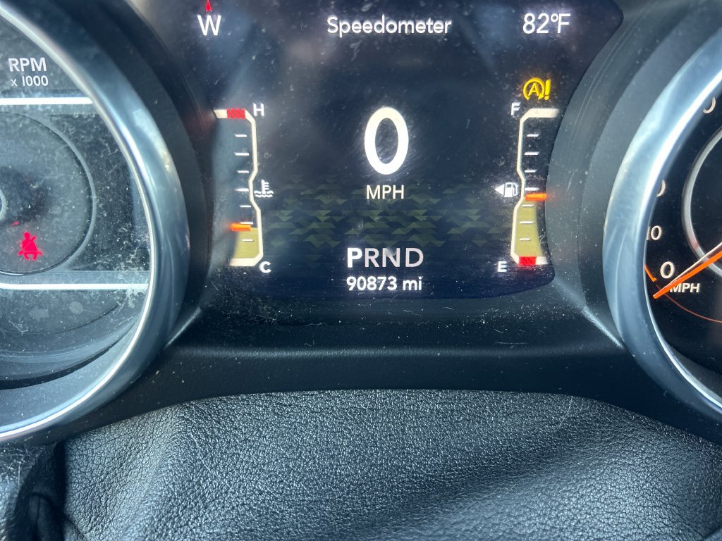 Used 2021 Jeep Gladiator Overland AWD/4WD image 19
