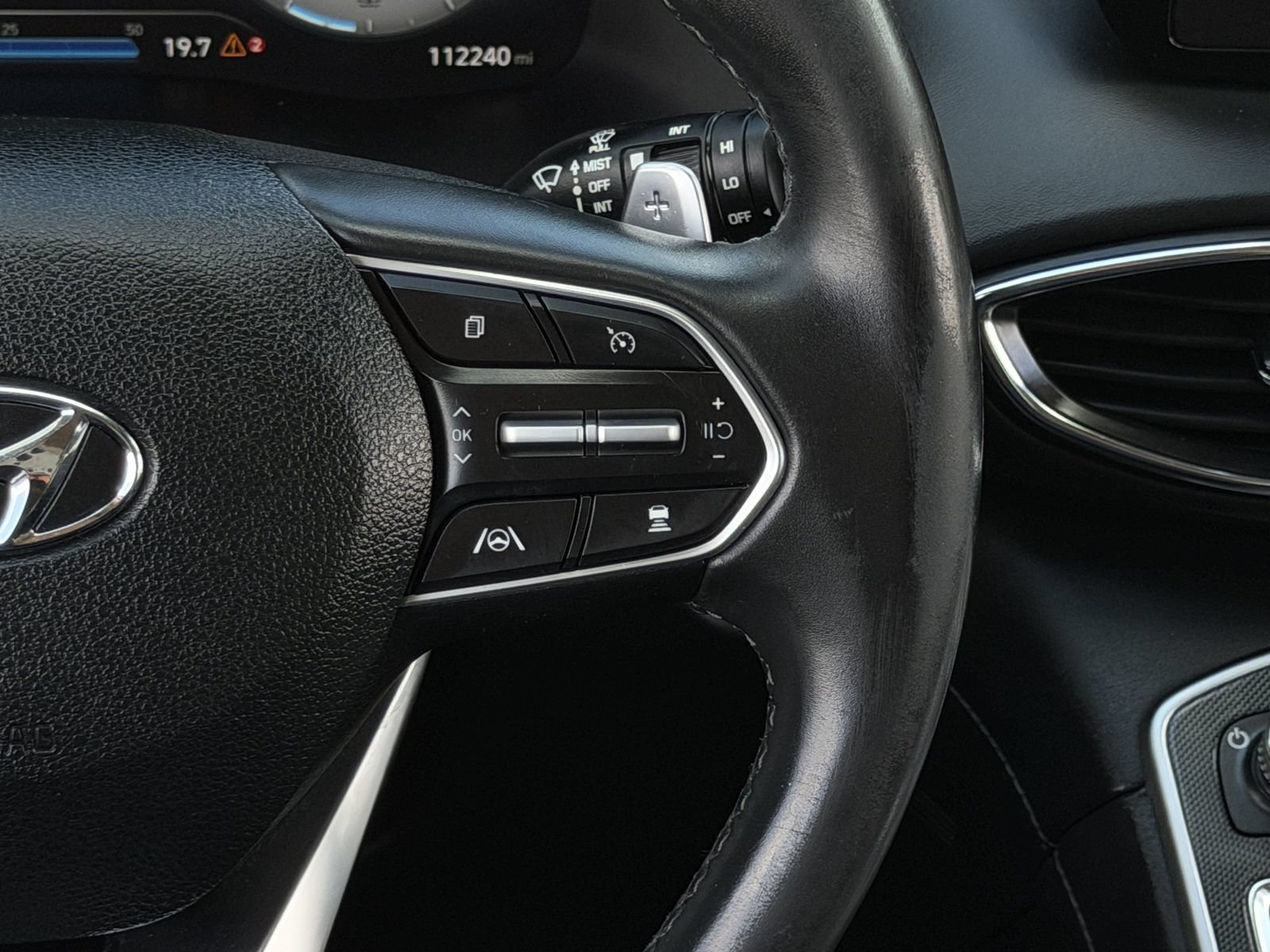 Used 2021 Hyundai Santa Fe SEL w/ Convenience + Premium Package FWD image 15