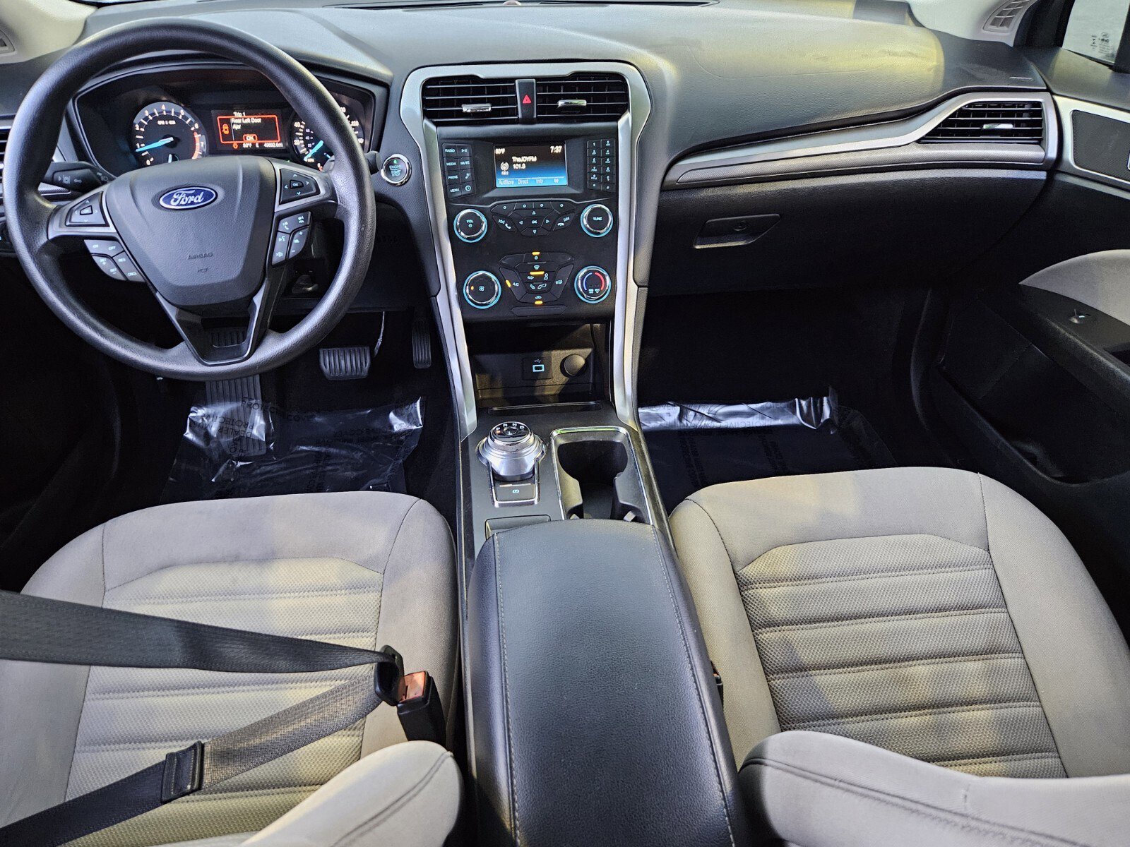 Used 2019 Ford Fusion S image 17