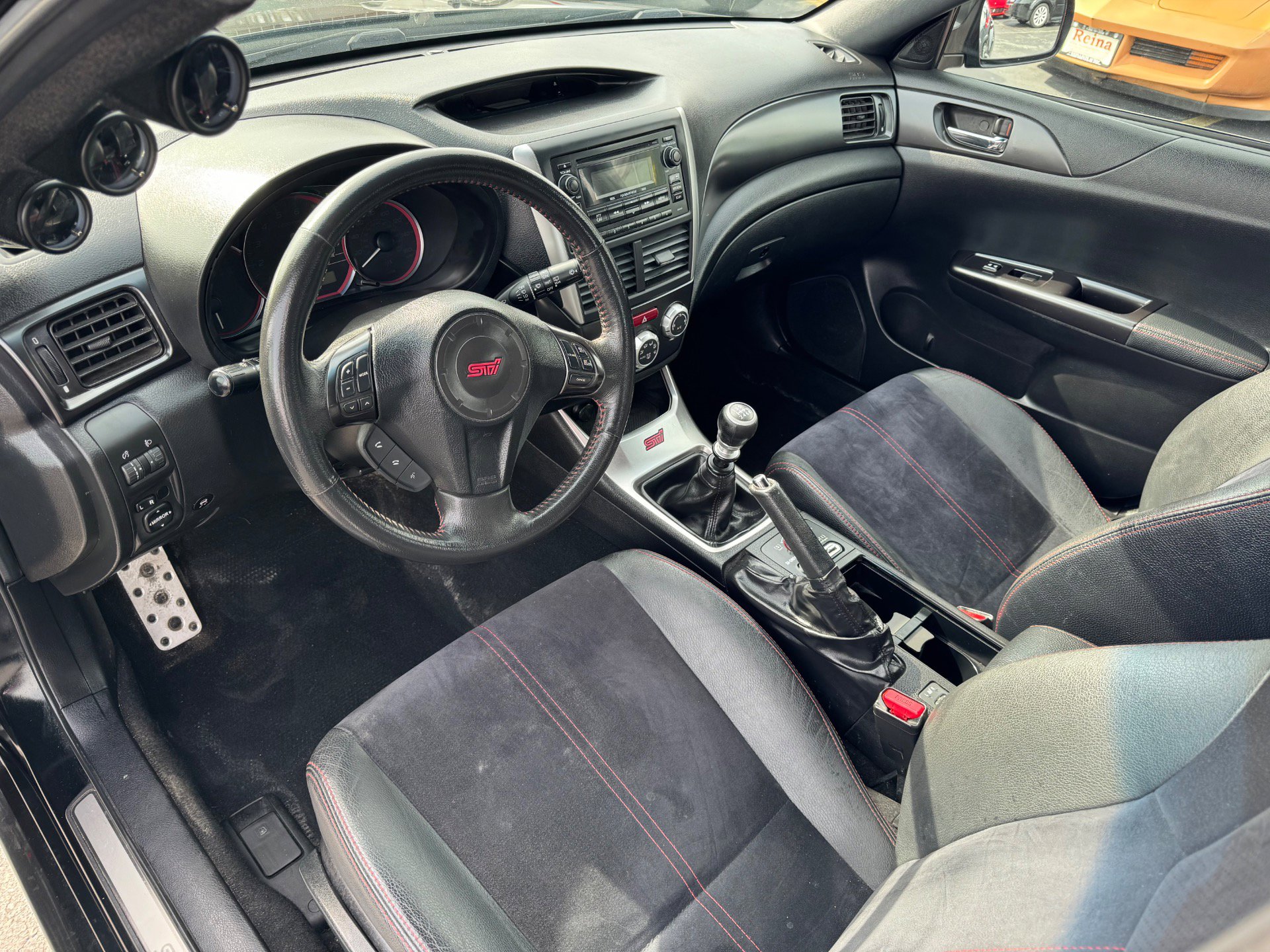 Used 2011 Subaru Impreza WRX STI image 3