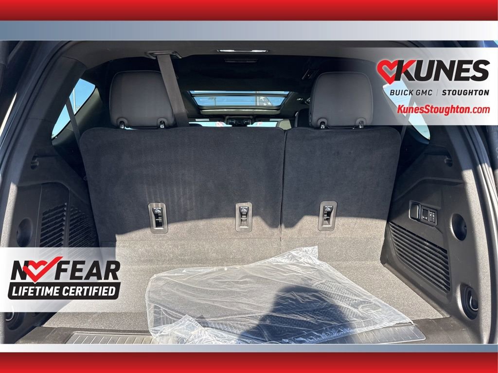 Used 2024 GMC Yukon Denali image 46