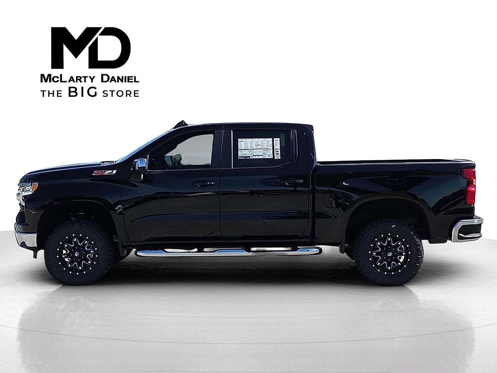 New 2026 Chevrolet Silverado 1500 LT image 3