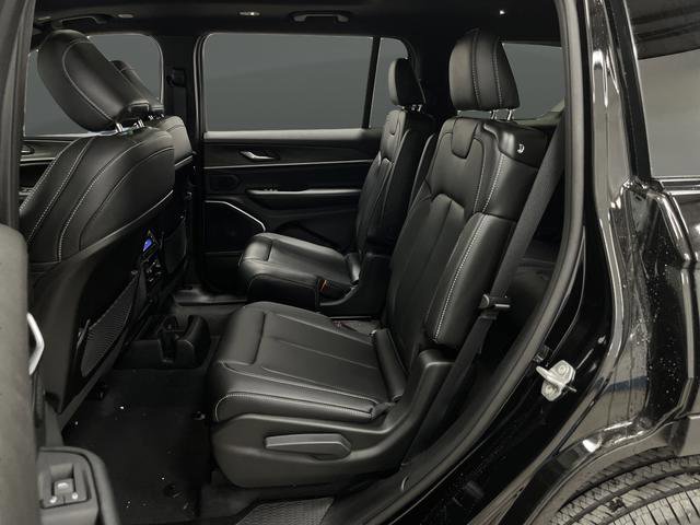New 2026 Jeep Grand Cherokee L Limited image 30