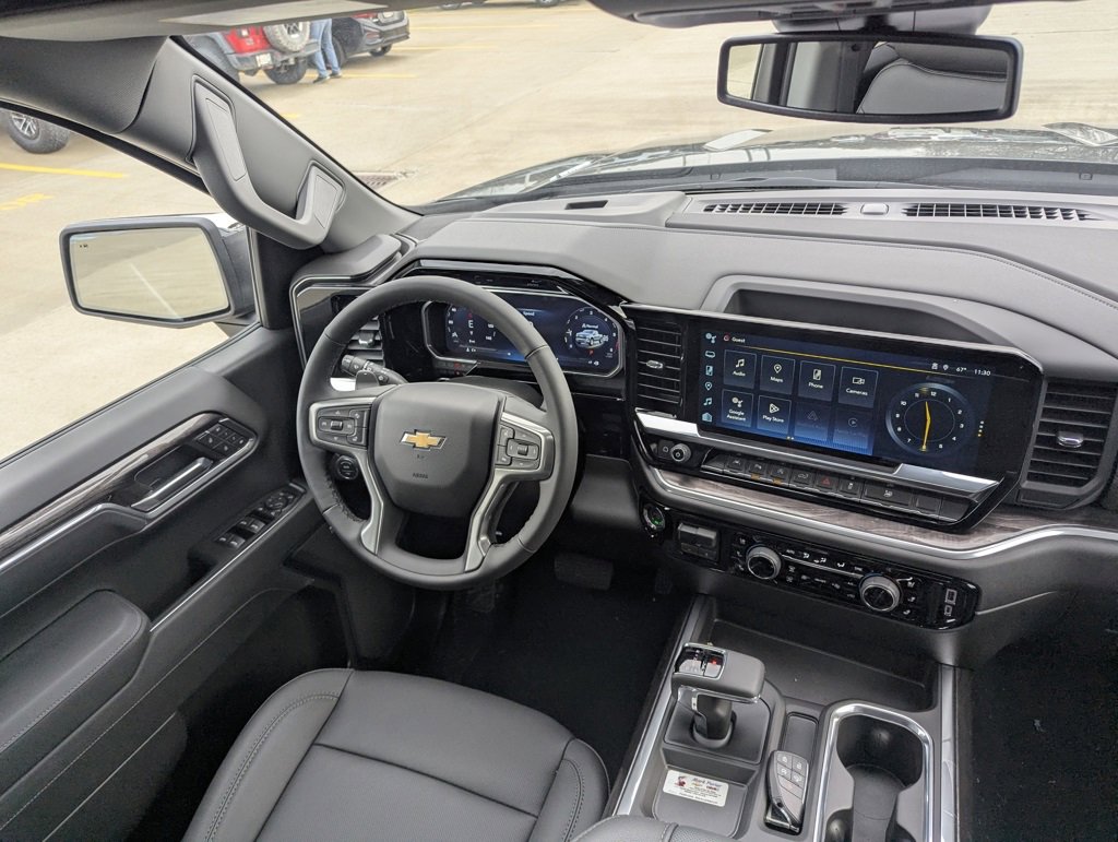 New 2026 Chevrolet Silverado 1500 LTZ w/ LTZ Premium Package image 20