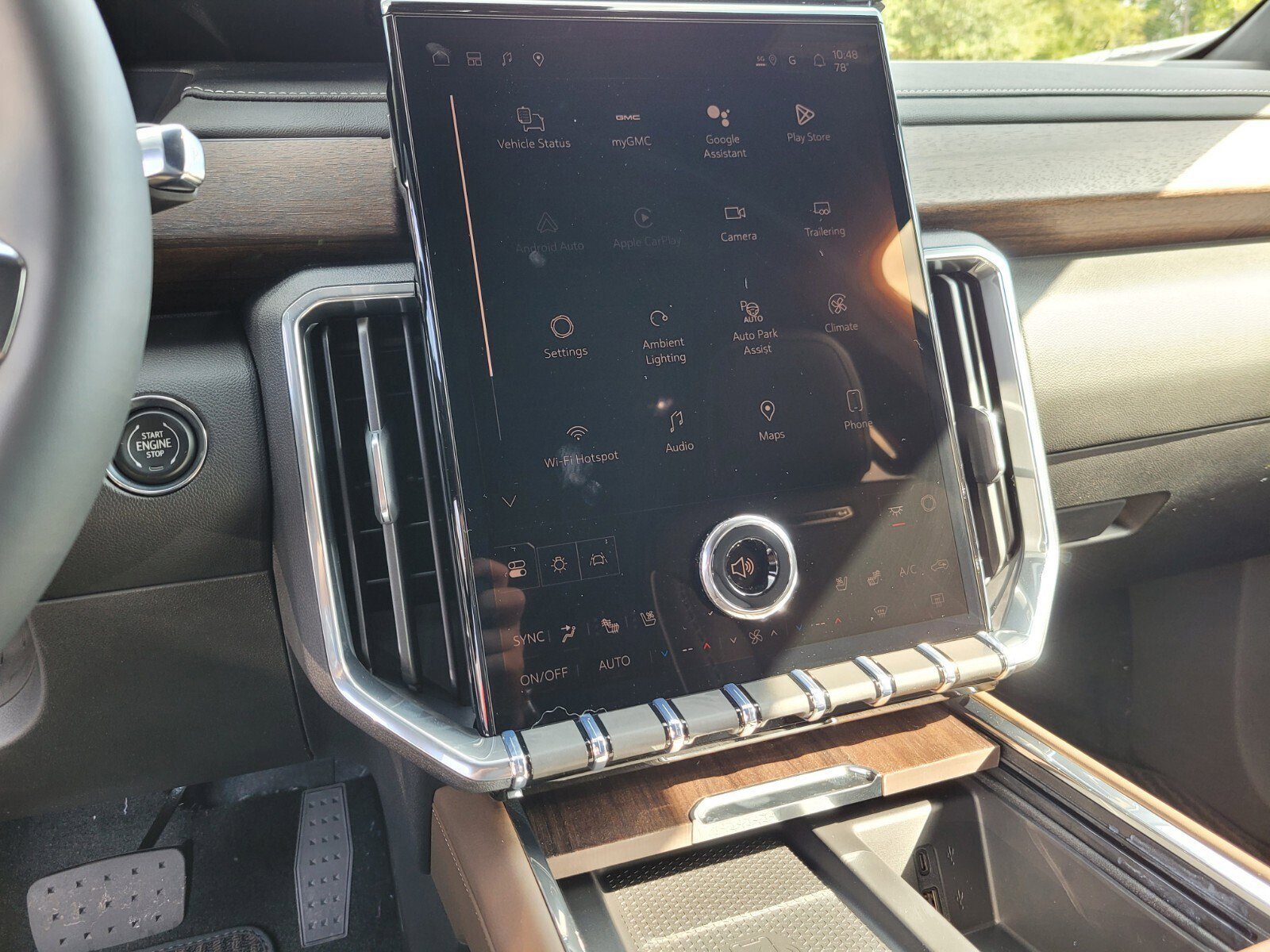 New 2026 GMC Acadia Denali Ultimate image 17