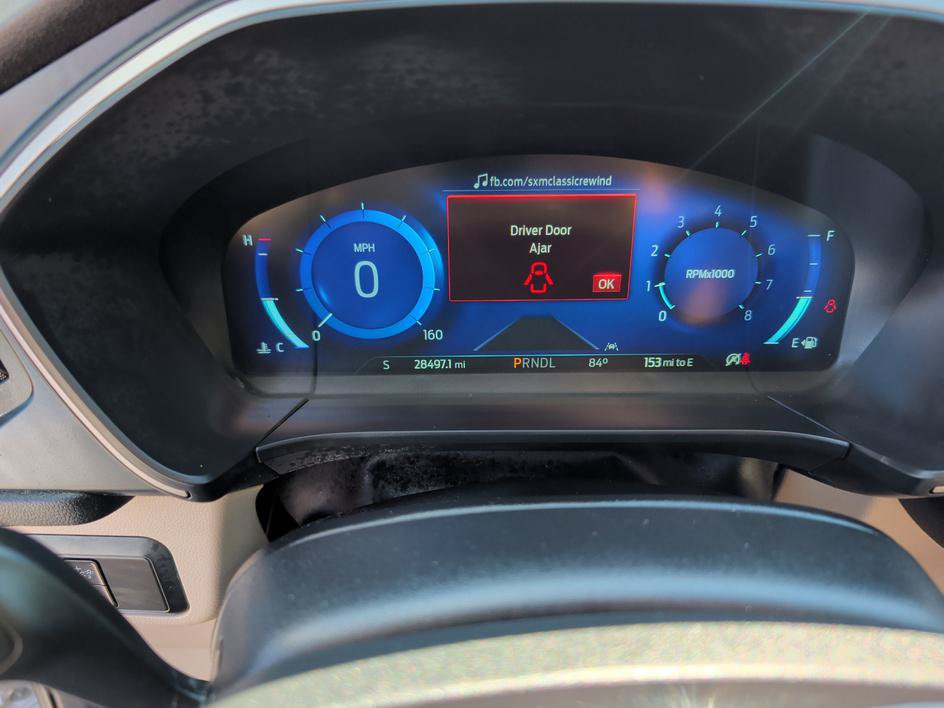 Used 2022 Ford Escape SEL w/ Technology Package FWD image 21