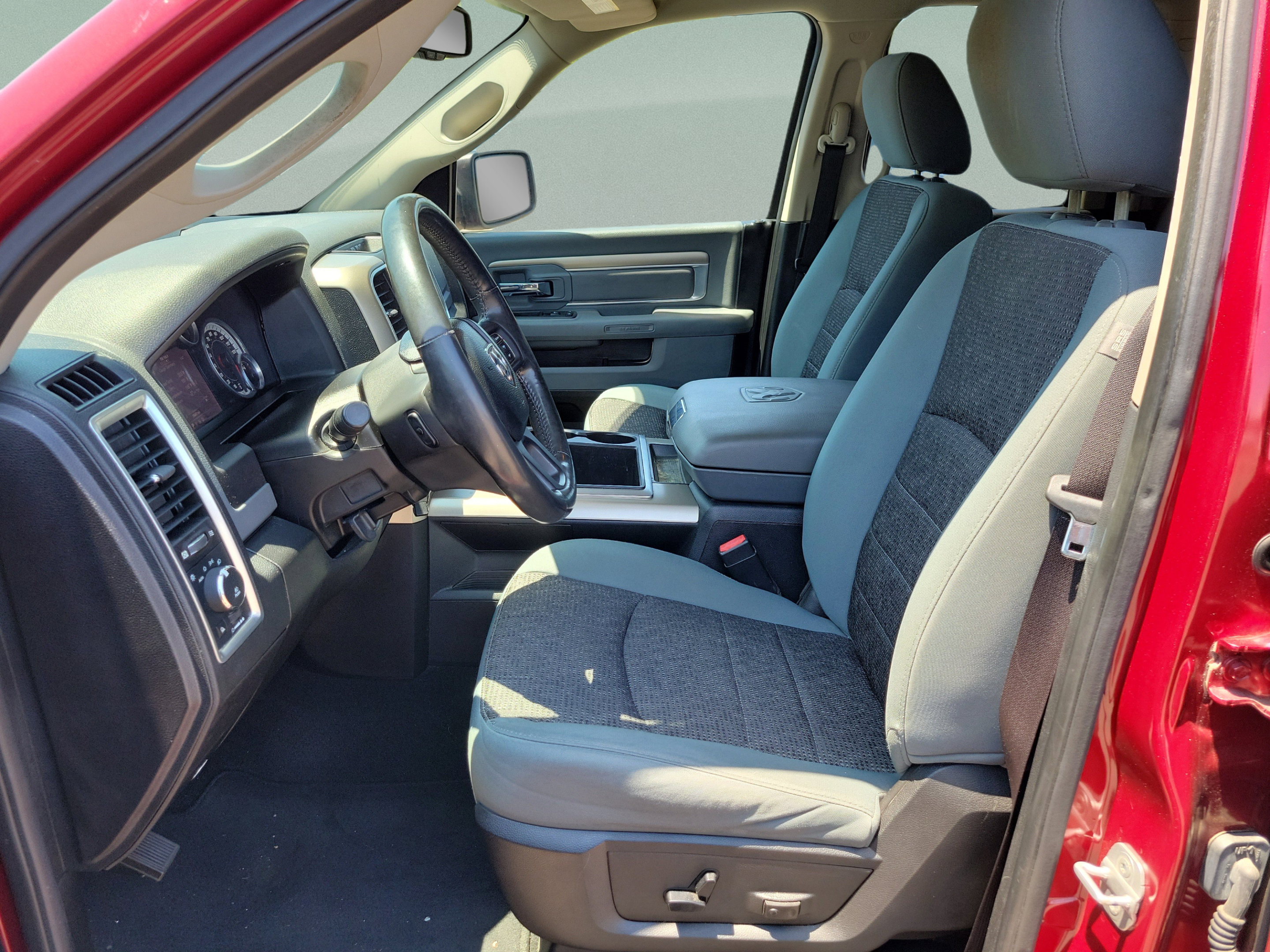 Used 2014 RAM 1500 Big Horn AWD/4WD image 24