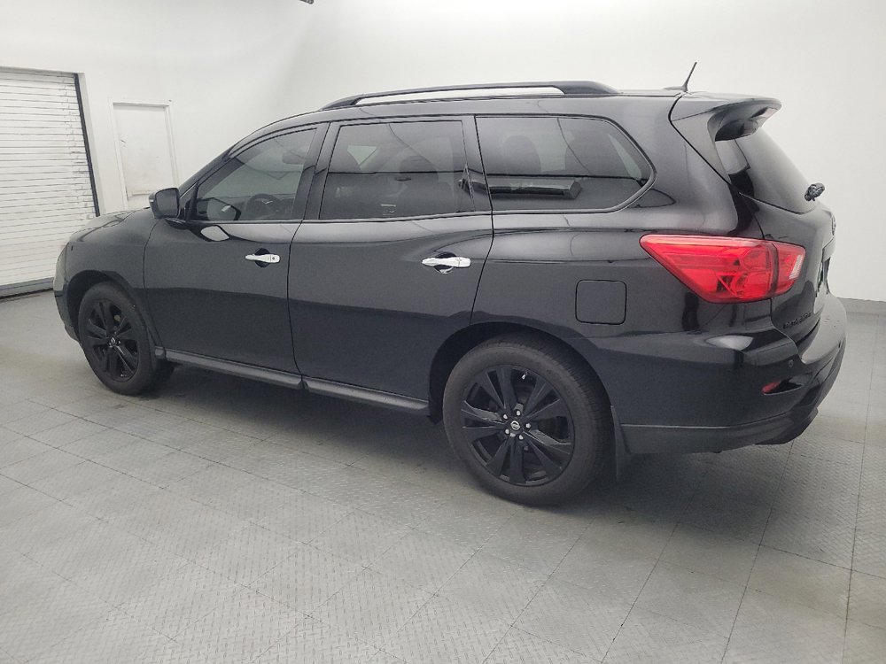 Used 2018 Nissan Pathfinder SL w/ Midnight Edition Package AWD/4WD image 3