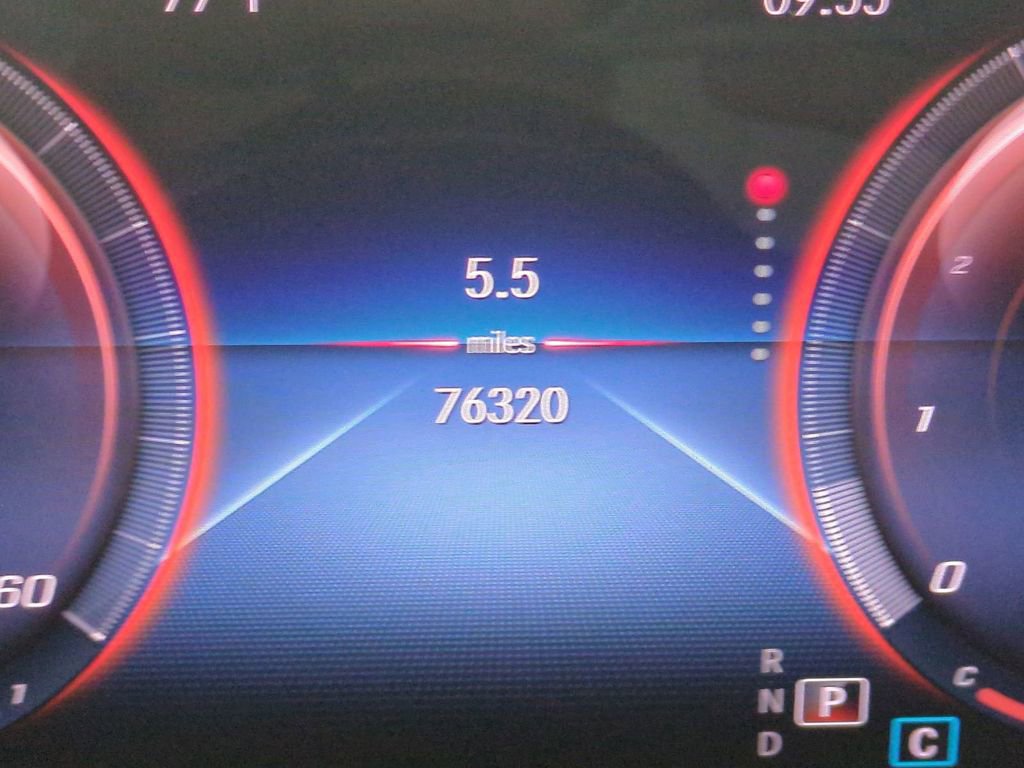 Used 2022 Mercedes-Benz GLB 250 image 36