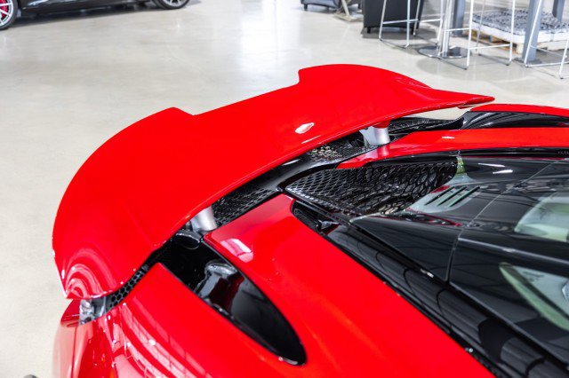 Used 2021 McLaren 765LT RWD image 26