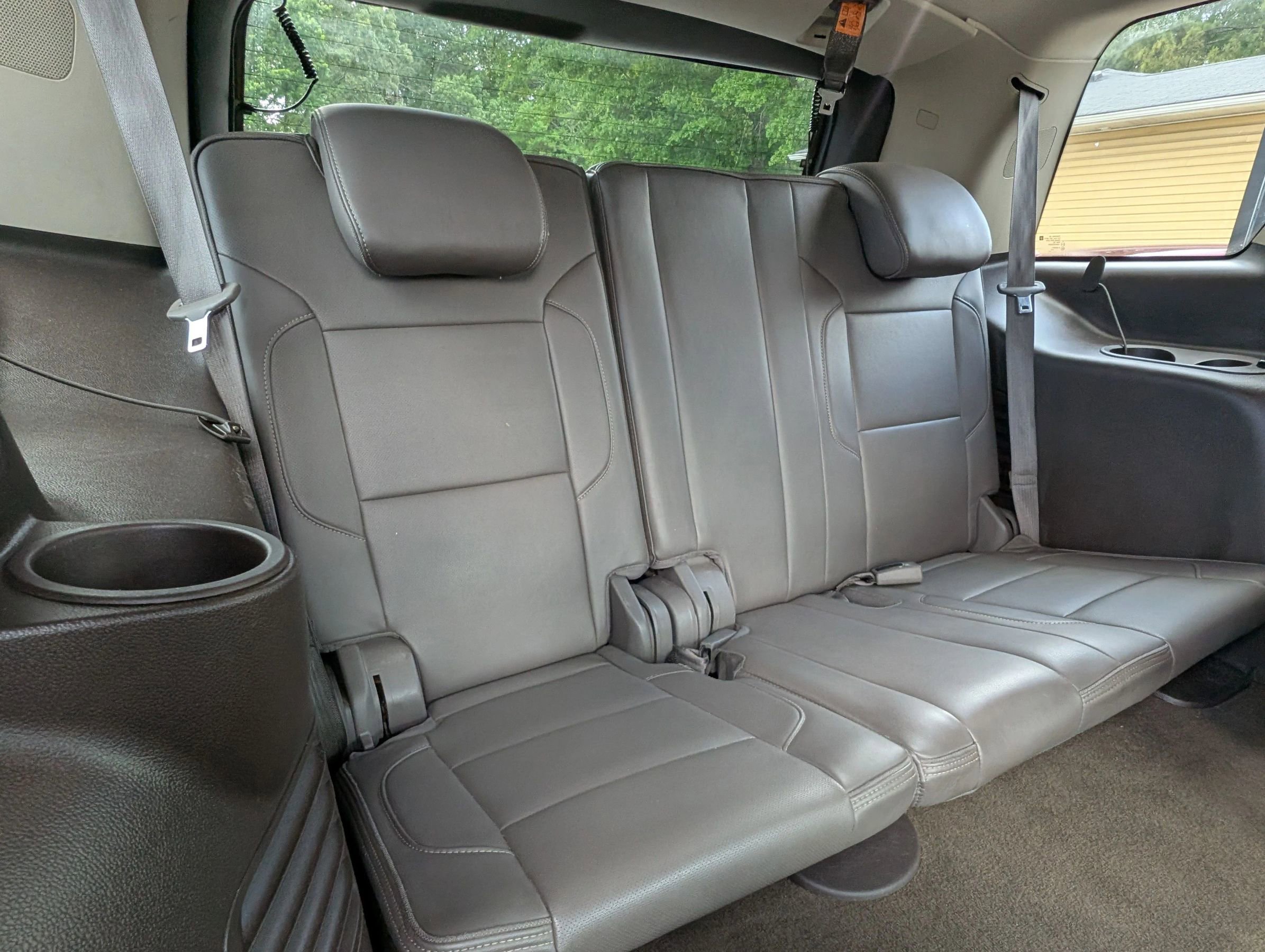 Used 2015 GMC Yukon Denali w/ Premium Package RWD image 42