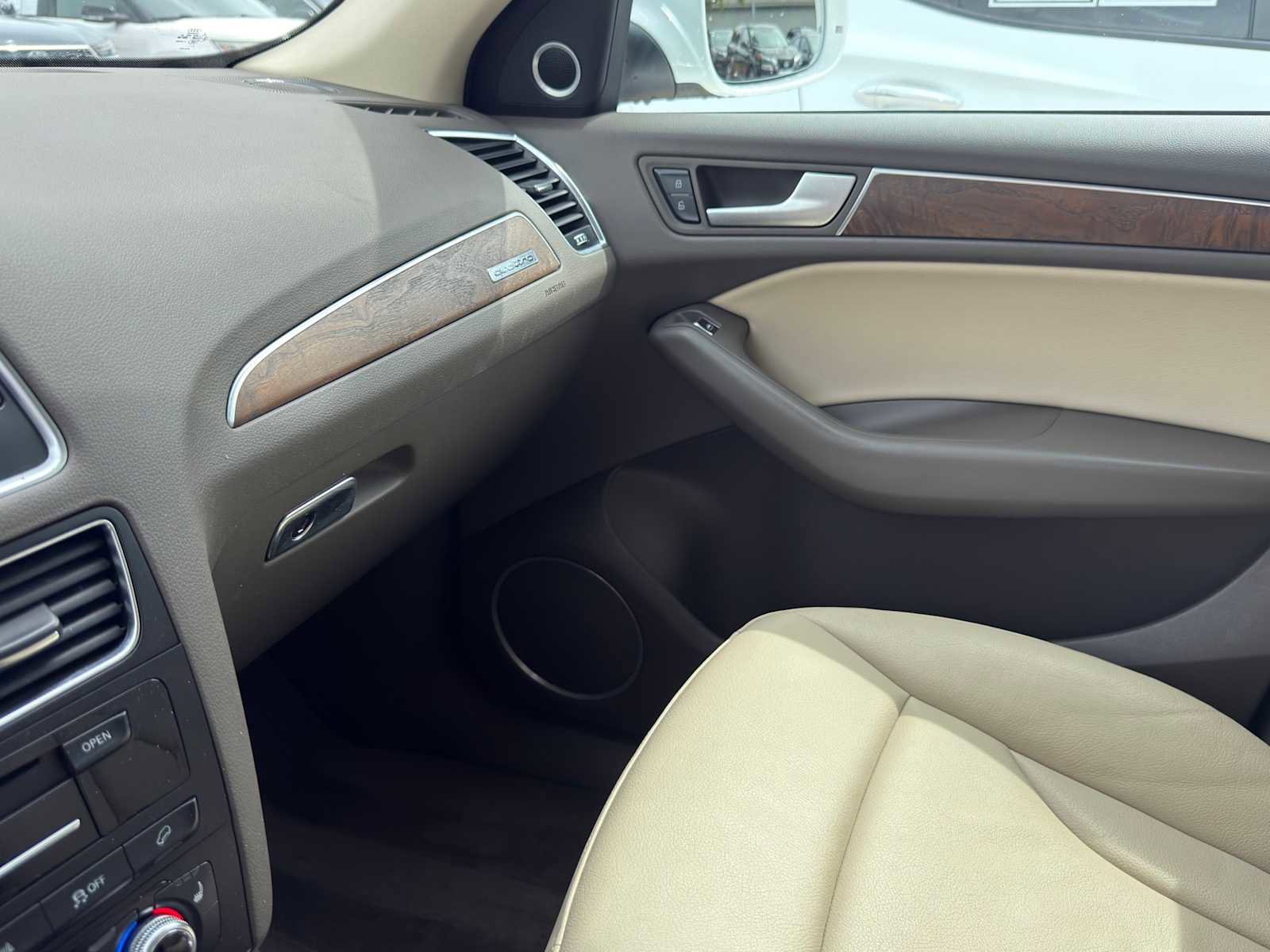 Used 2013 Audi Q5 3.0T Prestige AWD/4WD image 20