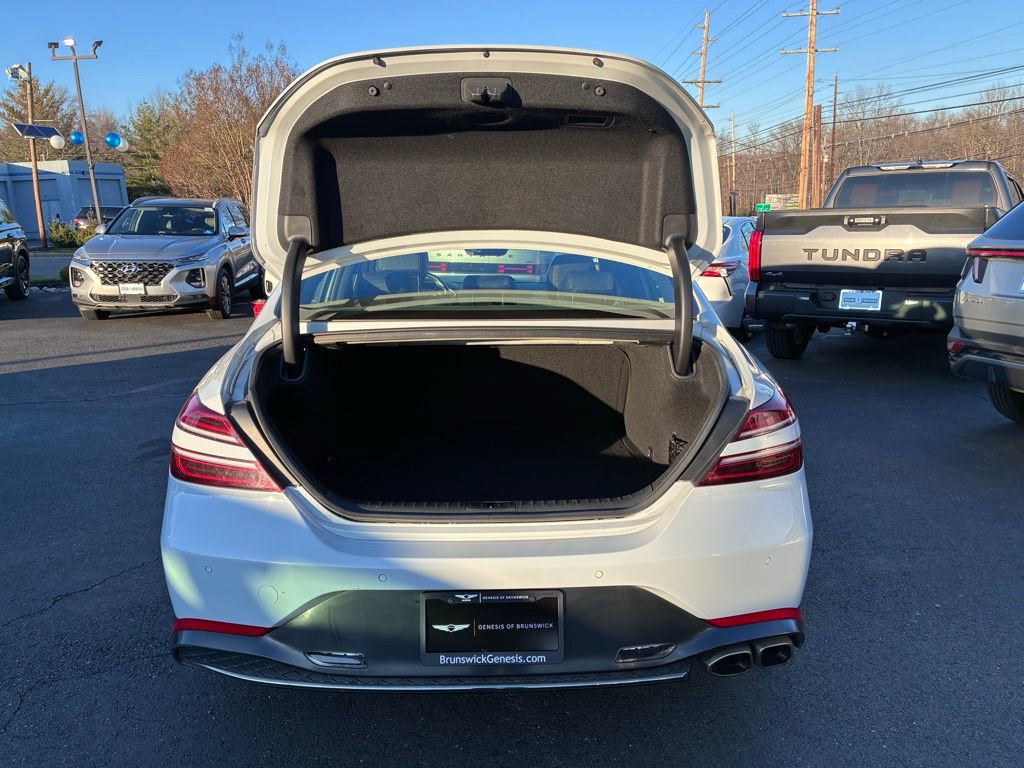 Used 2023 Genesis G70 2.0T w/ Sport Prestige Package AWD/4WD image 11