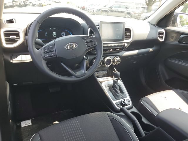 New 2026 Hyundai Venue SEL FWD image 9