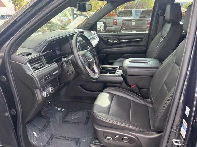 Used 2024 GMC Yukon XL Denali image 10
