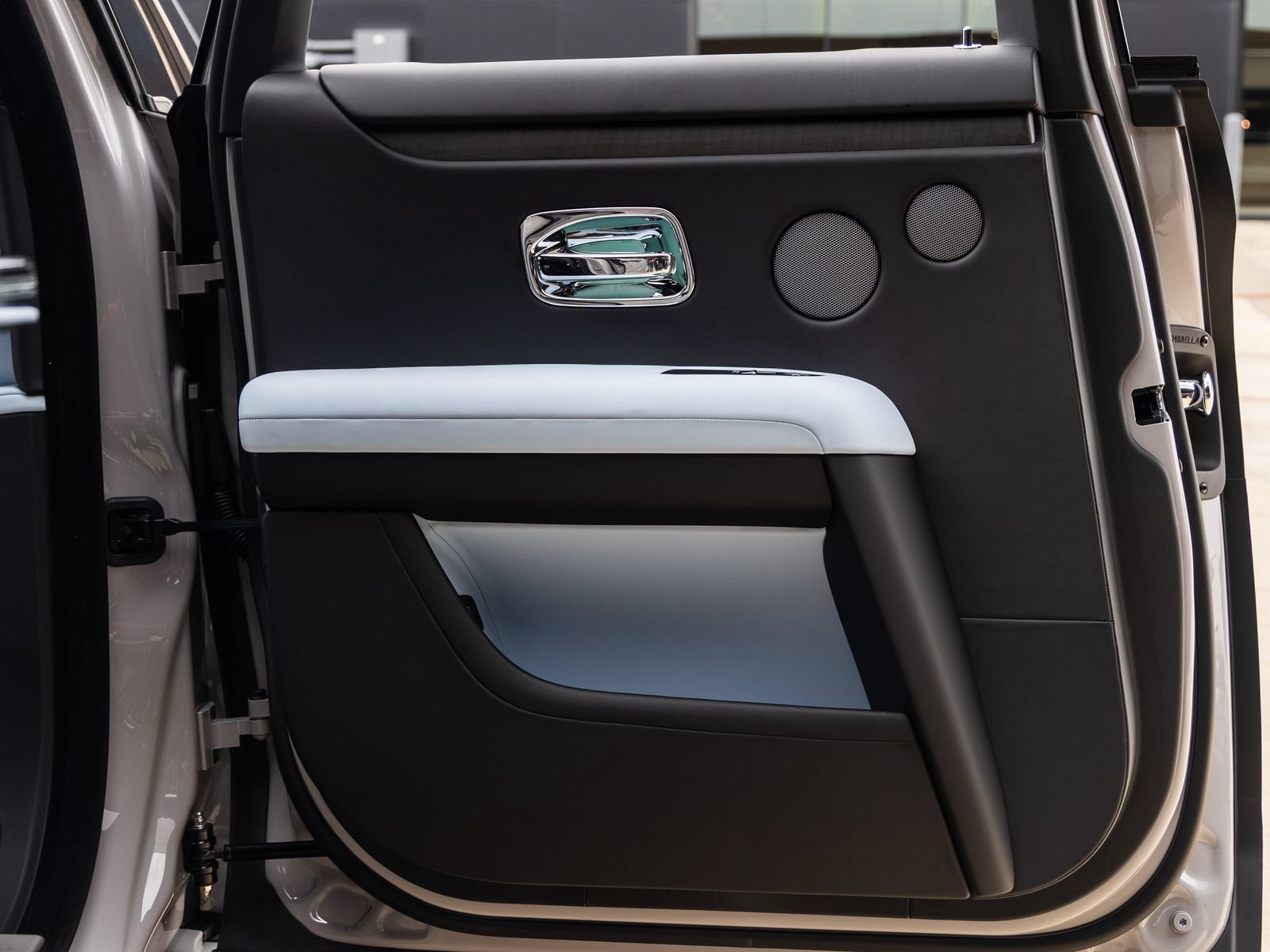 Used 2026 Rolls-Royce Ghost AWD/4WD image 42