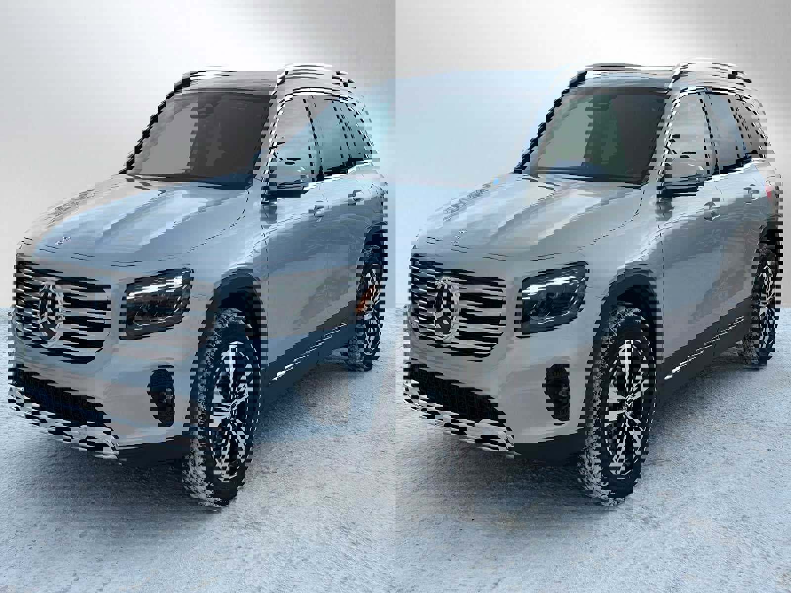 Used 2026 Mercedes-Benz GLB 250 4MATIC image 7